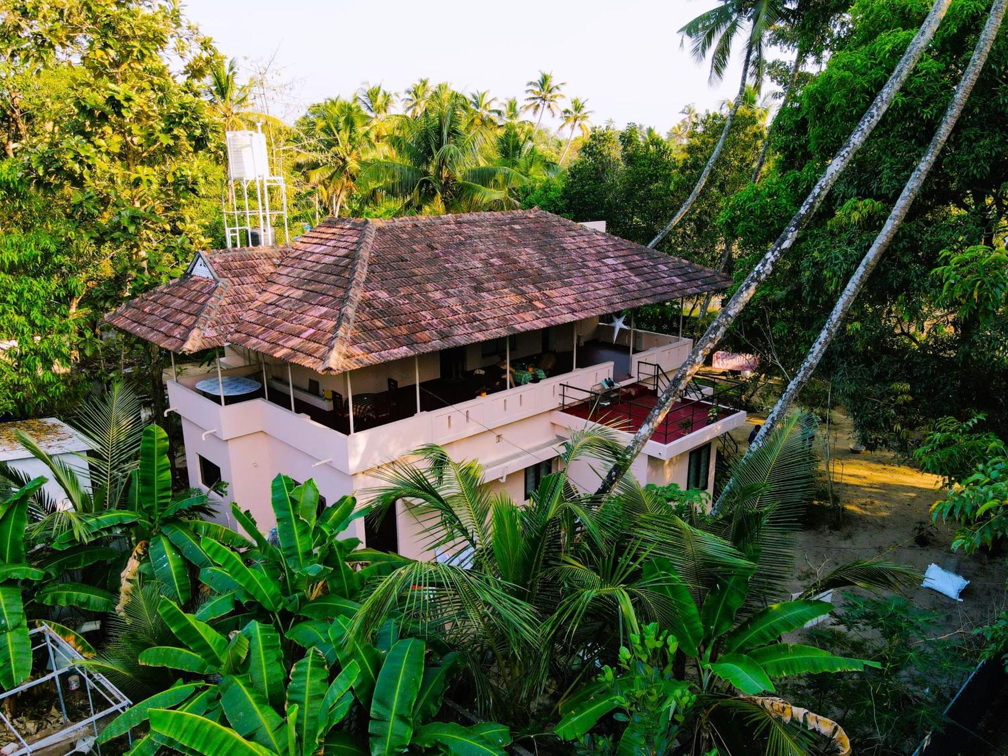 Bella Marari Beach Homestay Mararikulam Exteriör bild